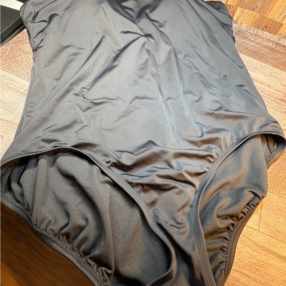 Time and Tru Black Swimwear - Picture 3 of 7